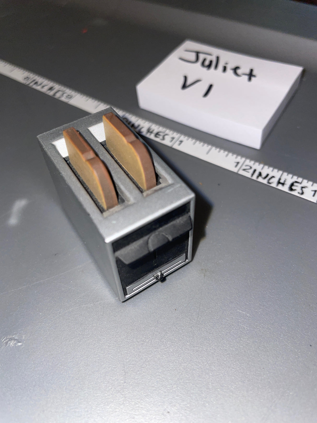 1/6 Scale Modern Era Toaster - Ghostbusters - Diorama Item