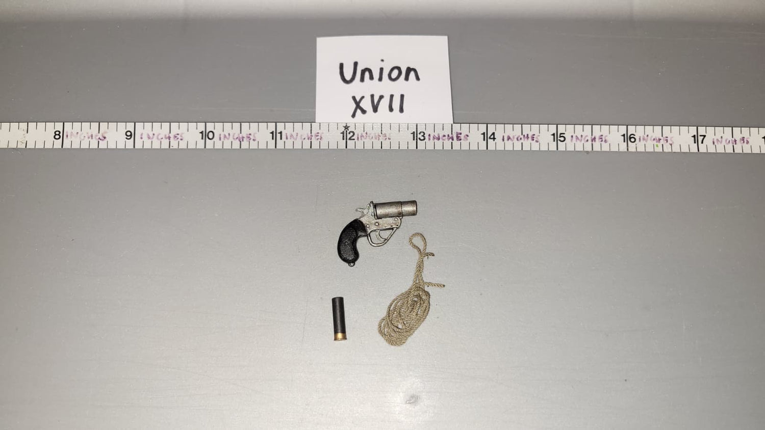 1/6 Scale WWII British Flare Gun