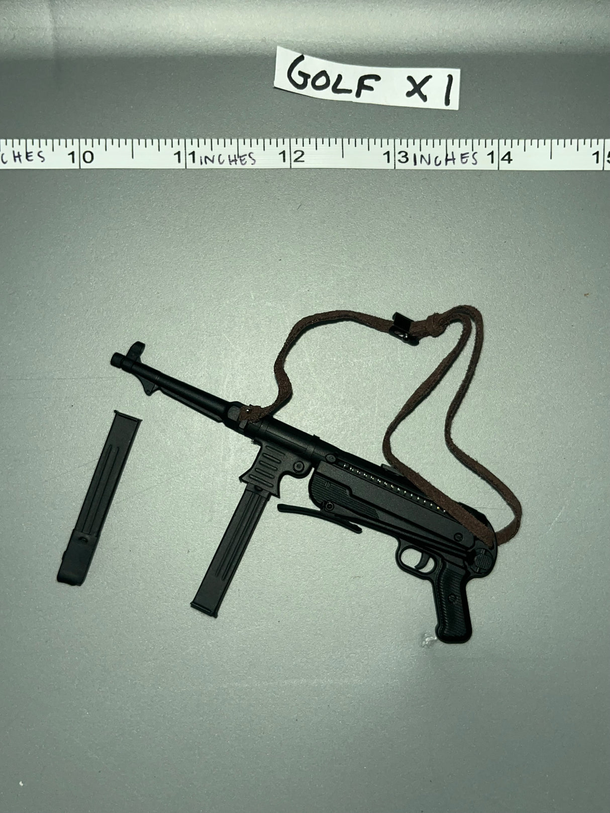 1/6 Scale WWII German Metal & Plastic MP-40 - DID