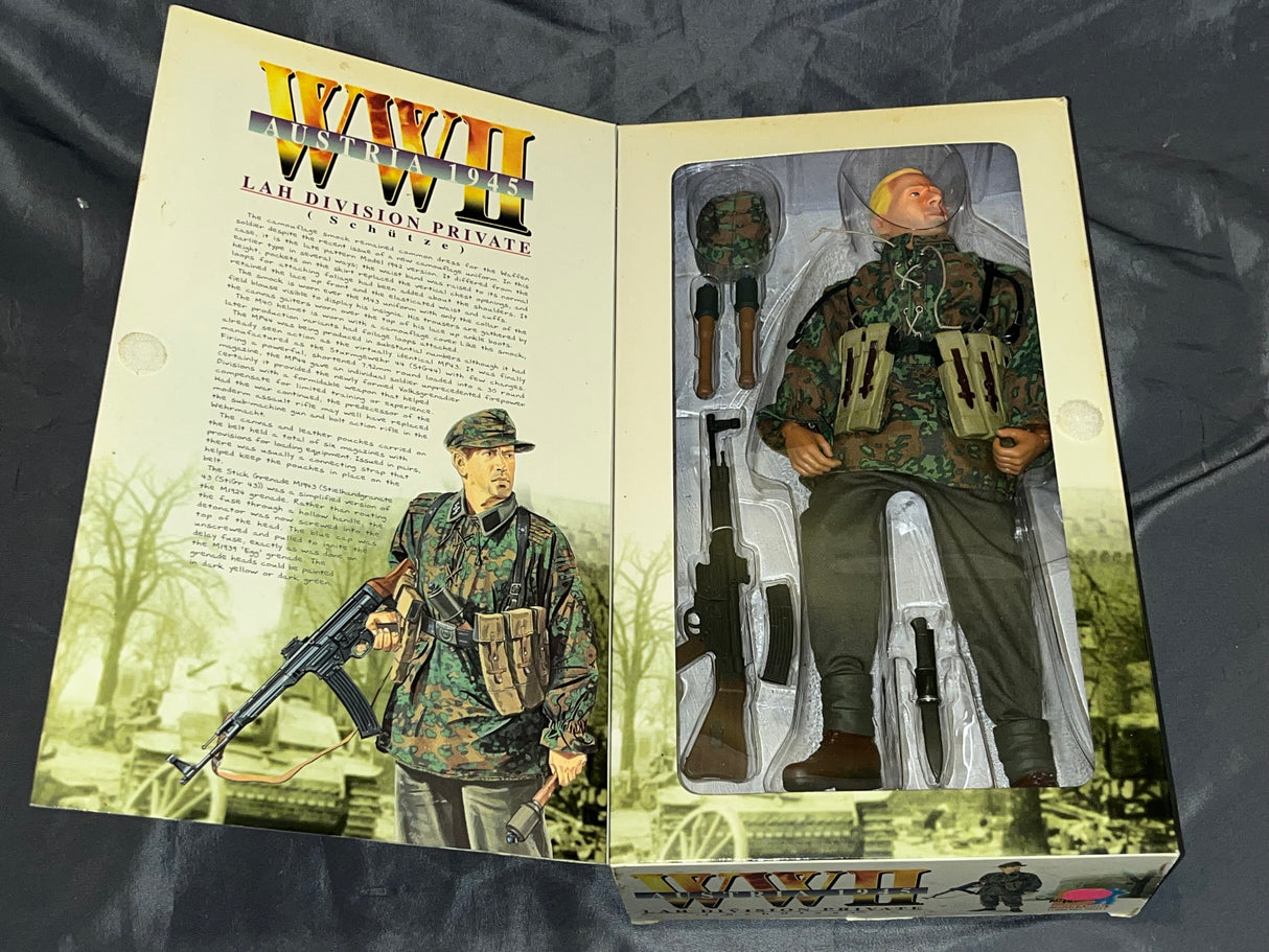 1/6 Scale WWII GERMAN LAH Division Private Alfred - NIB Dragon