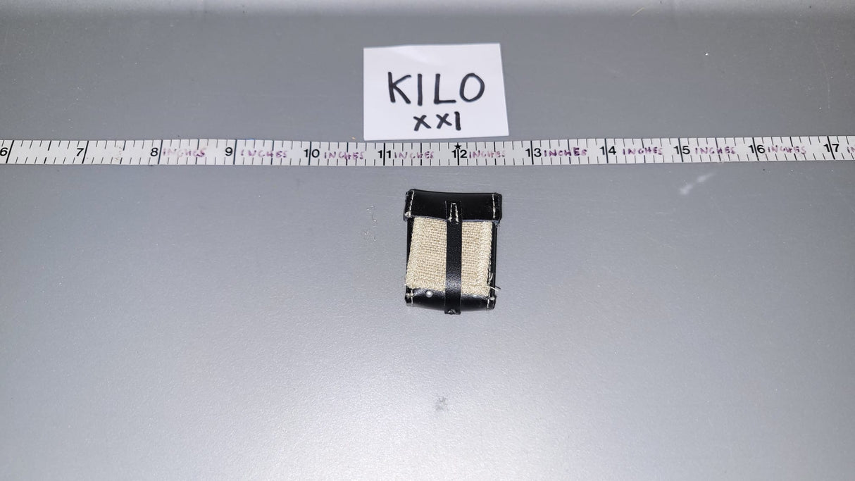 1:6 WWII German Machine Gun Tool Pouch