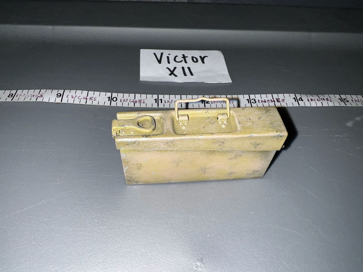 1/6 Scale WWII German Machine Gun Ammunition Can