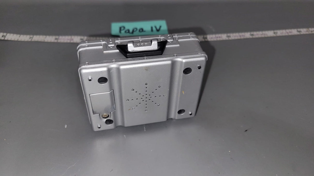 1/6 Scale Modern Era Hardside Case / Suitcase - Diorama - Explosives