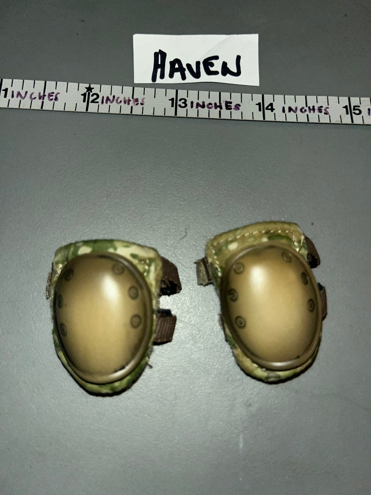 1/6 Scale Modern Era Knee Pads - OCP Multi Cam