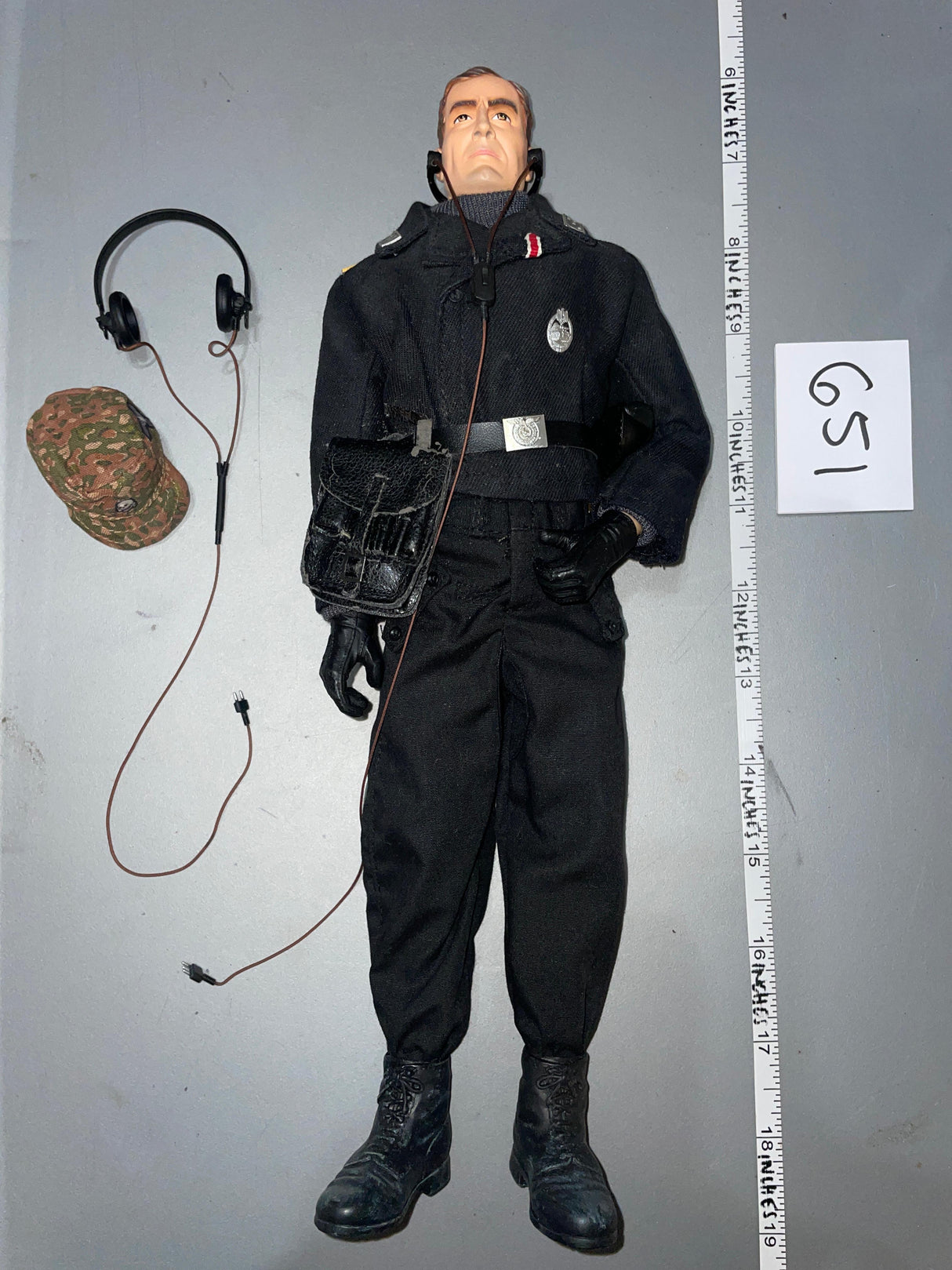 1:6 Scale WWII German Tanker Dressed Figure - Dragon
