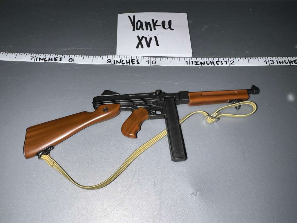 1/6 Scale WWII US Thompson Submachine Gun