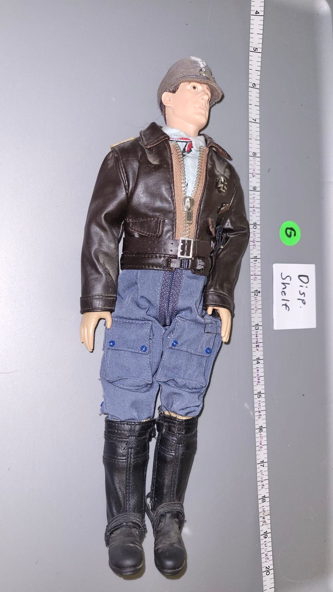 1:6 Scale WWII German Luftwaffe Pilot Dressed Figure - ITPT