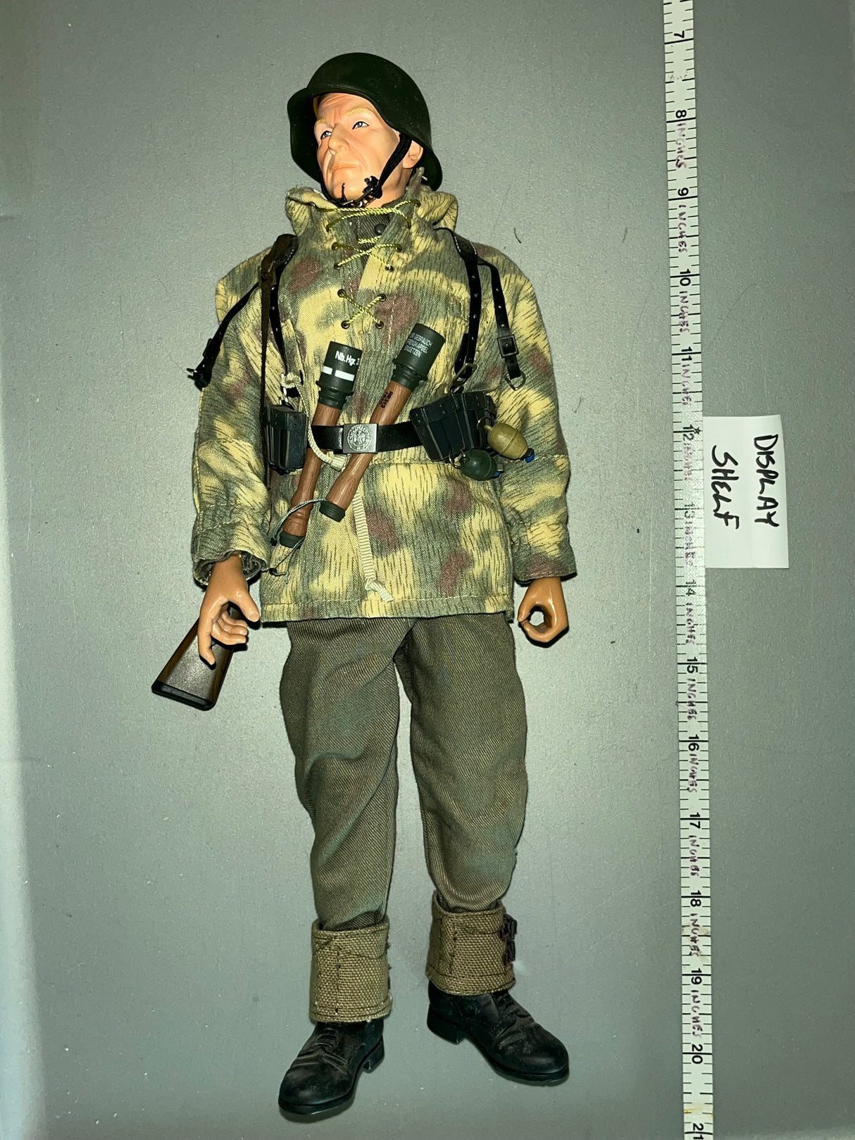 1:6 Scale WWII German Infantry Figure - Dragon (*M)