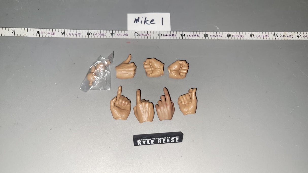 1/6 Scale Nude Figure Hand Lot