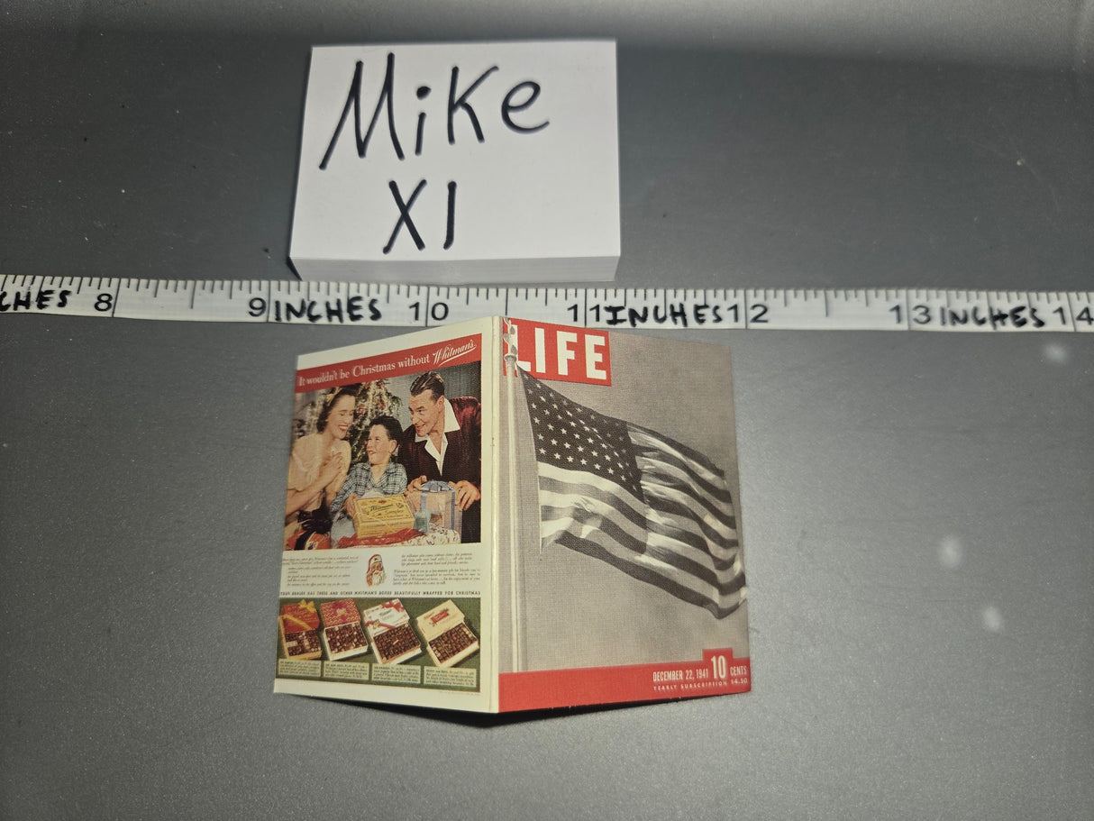 1:6 WWII US Life Reading Magazine
