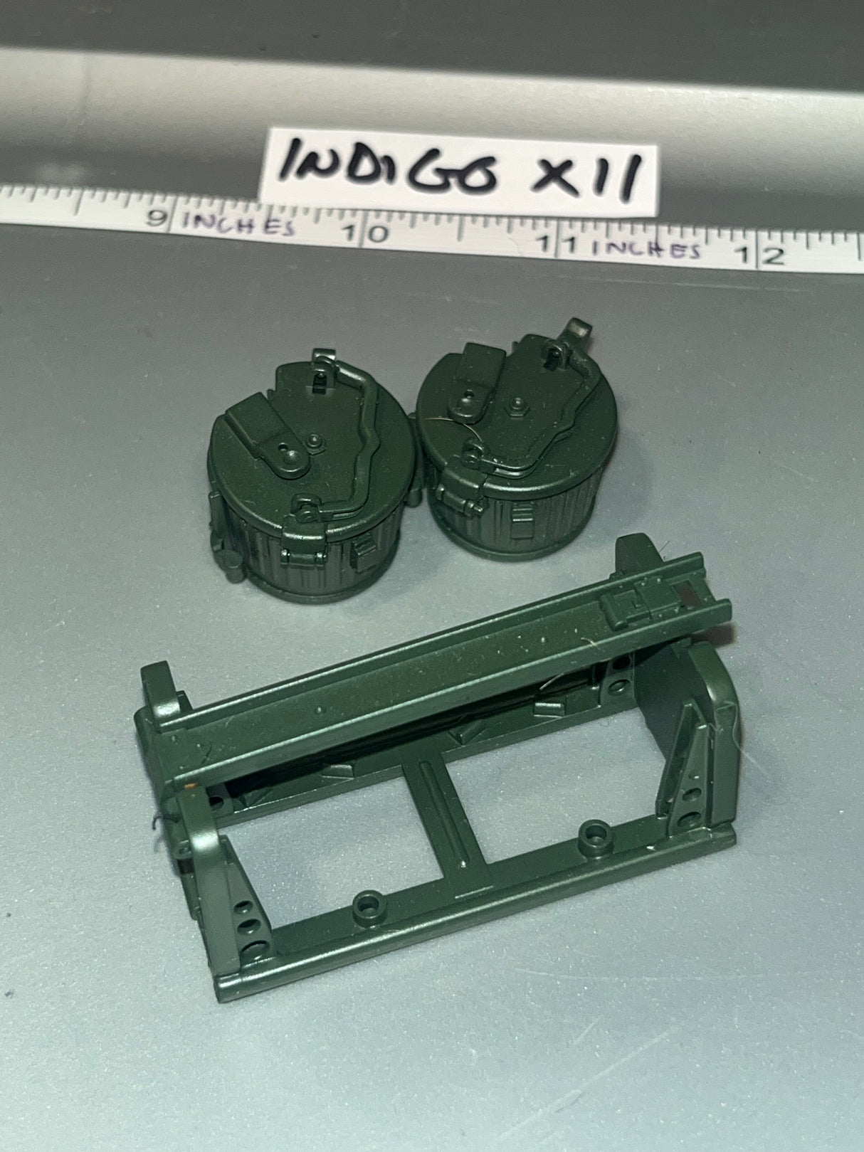 1/6 Scale WWII German Machine Gun Ammunition Snail Drums and Carrier