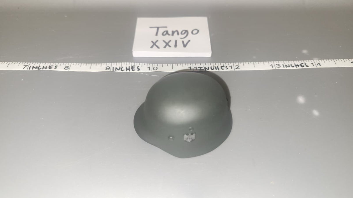 1/6 WWII German Metal Helmet - DID