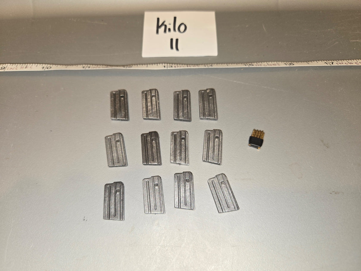 1/6 Scale Vietnam Era M-16 Magazine Lot with Loaded Strip - Kilo II