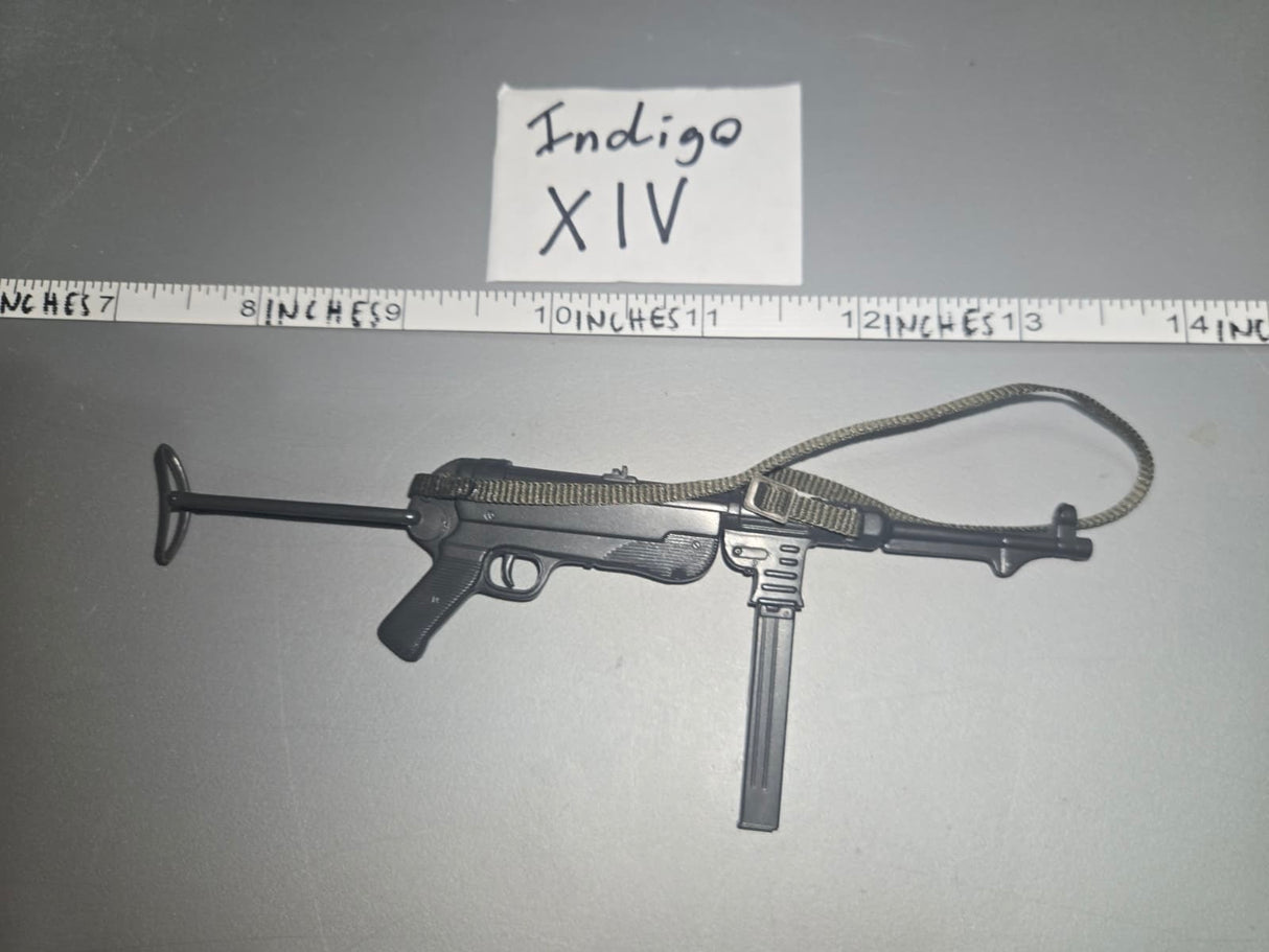 1/6 Scale WWII German MP-40