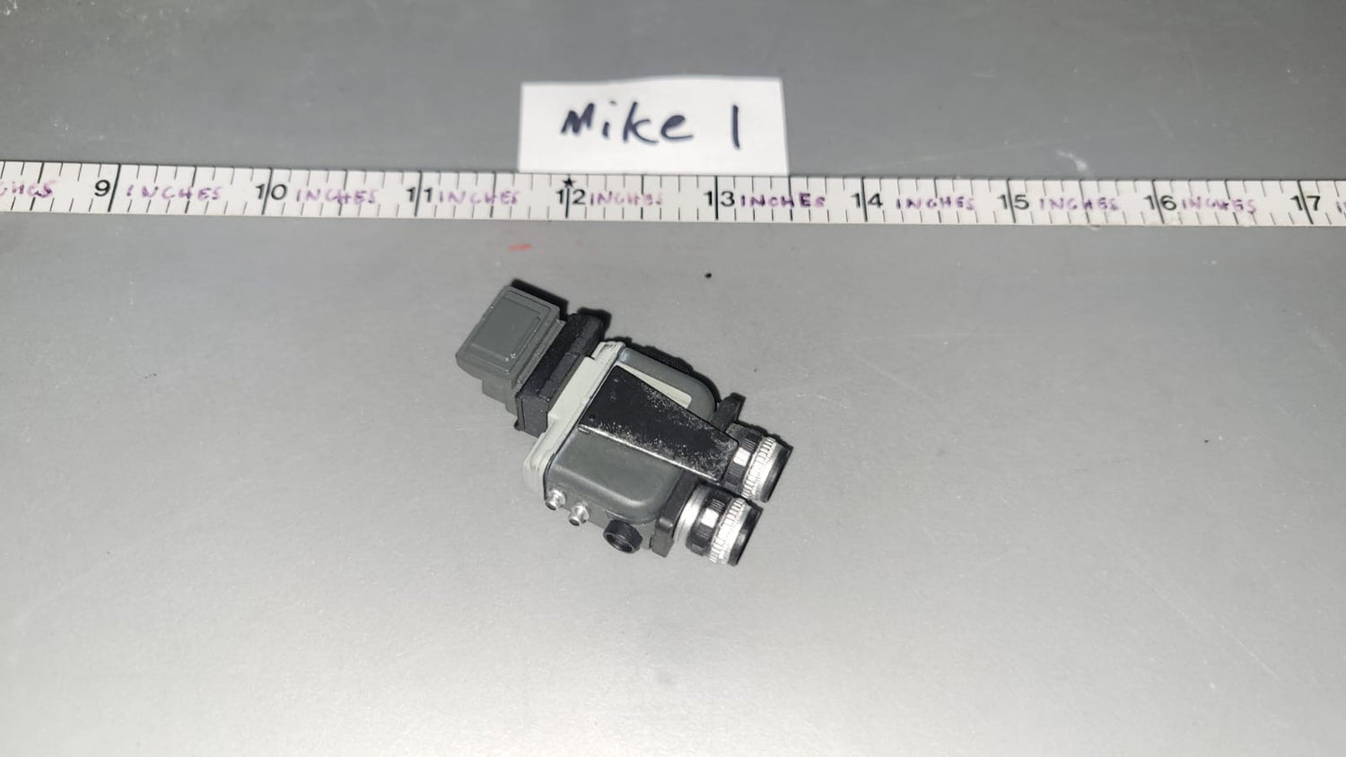 1/6 Scale Star Wars Binoculars - Sideshow Toys