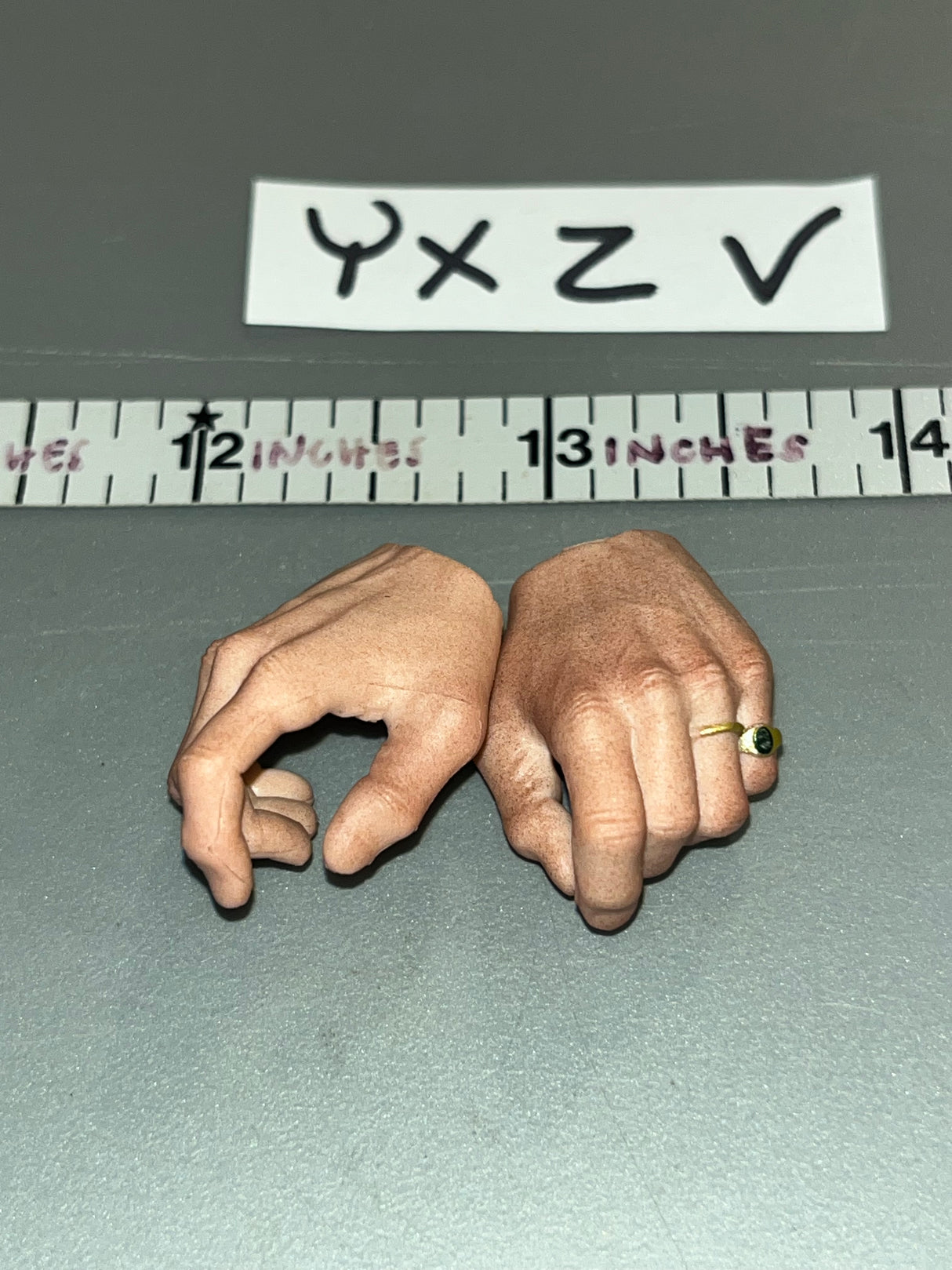 1:6 Scale Hand Set C - Rings - Batman 1960s Alfred - Comic Book Mars Toys - Civilian