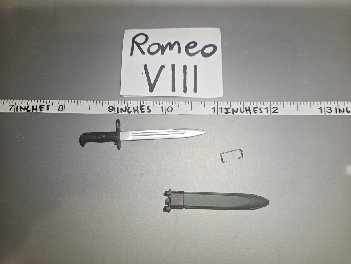 1/6 Scale WWII US M1 Bayonet and Sheath -