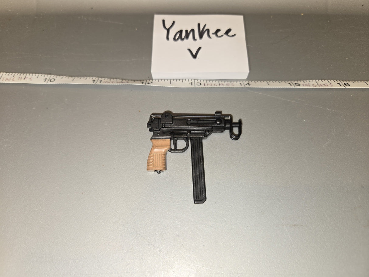 1/6 Scale Modern Era Uzi Submachine Gun - Yankee V