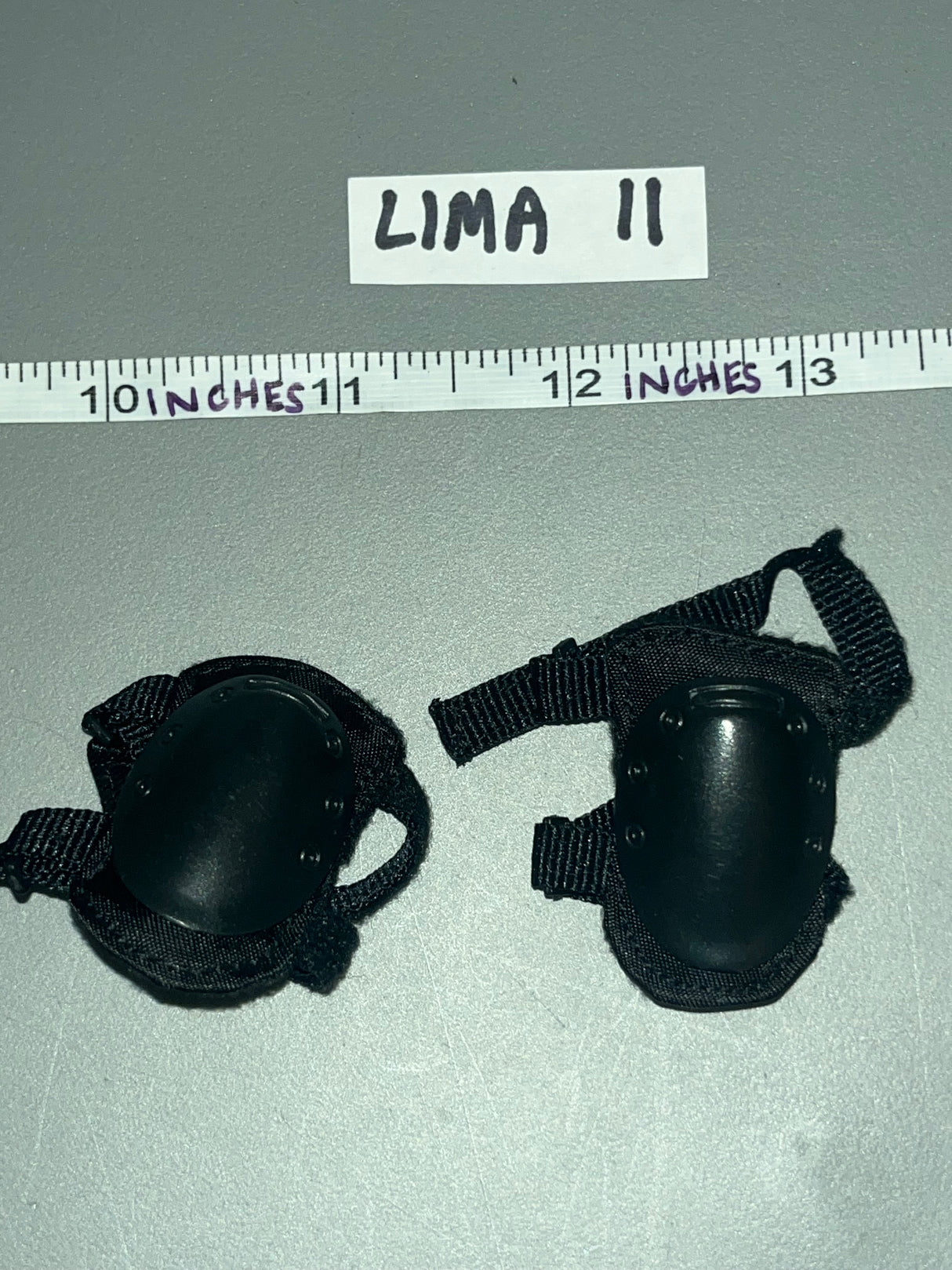 1:6 Scale Modern Era Knee Pads