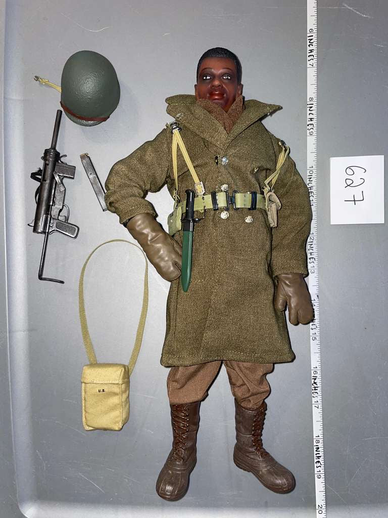 1:6 Scale WWII US Infantry Dressed Figure - Dragon