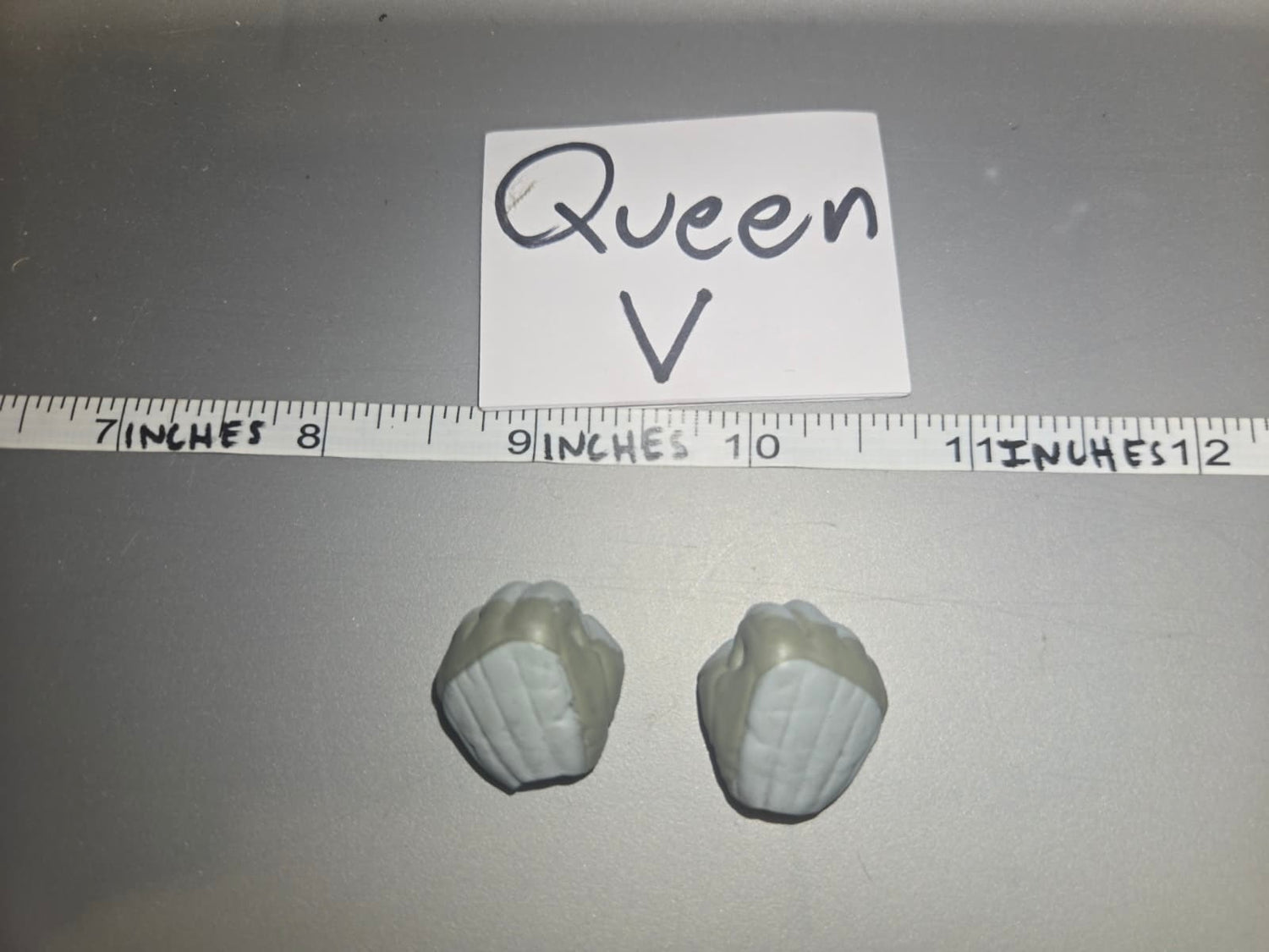 1/6 Scale Star Wars Science Fiction Gloved Hand Lot