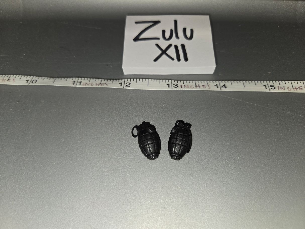 1/6 Scale WWII US Pineapple Grenade Lot - Zulu XII