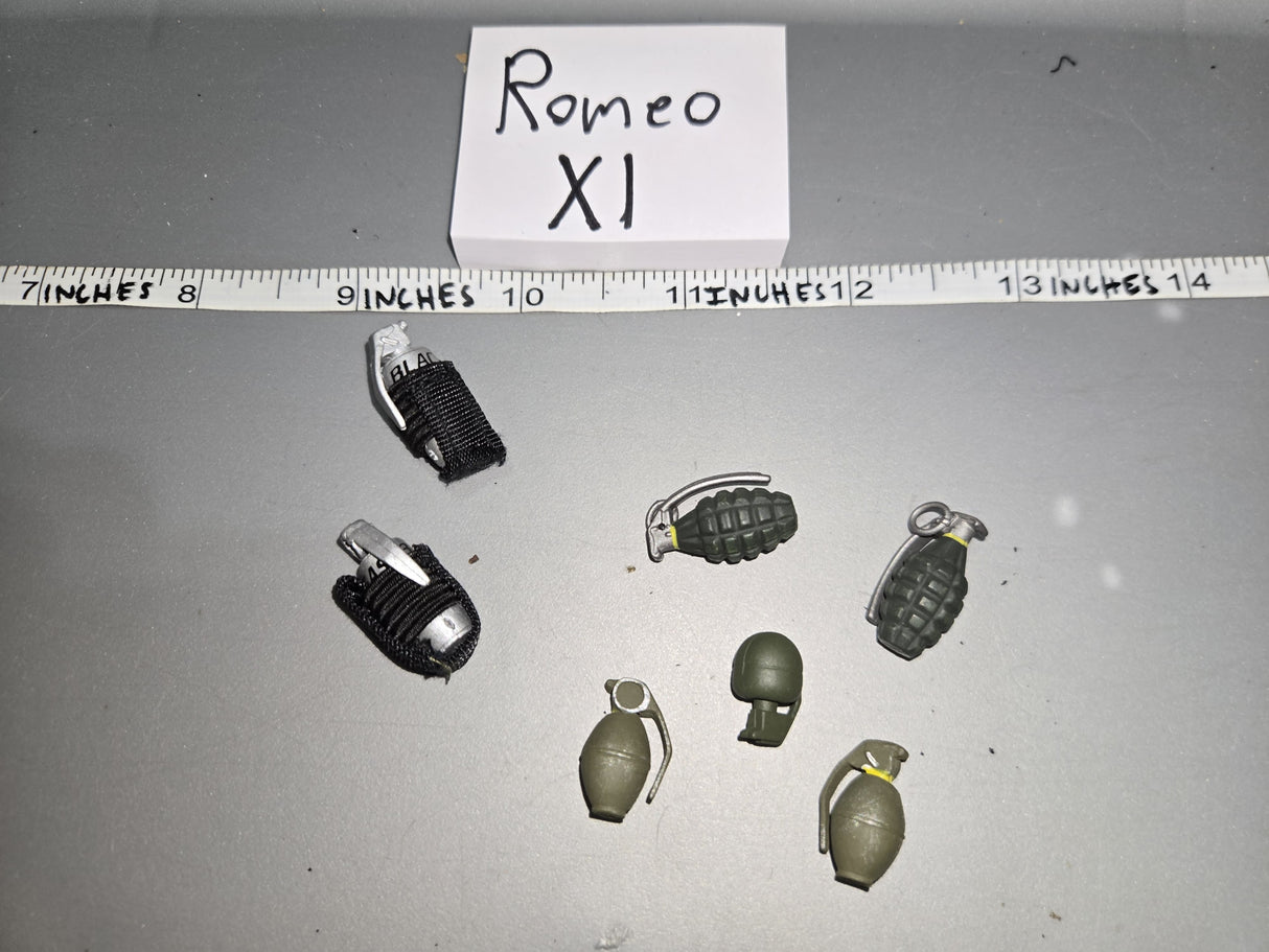 1/6 Scale Modern Era Grenade Lot