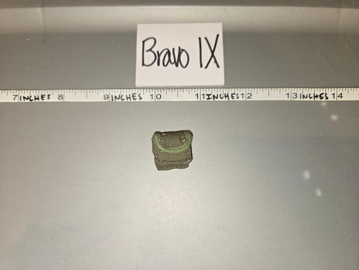 1/6 Scale Vietnam US Jungle First Aid Pouch