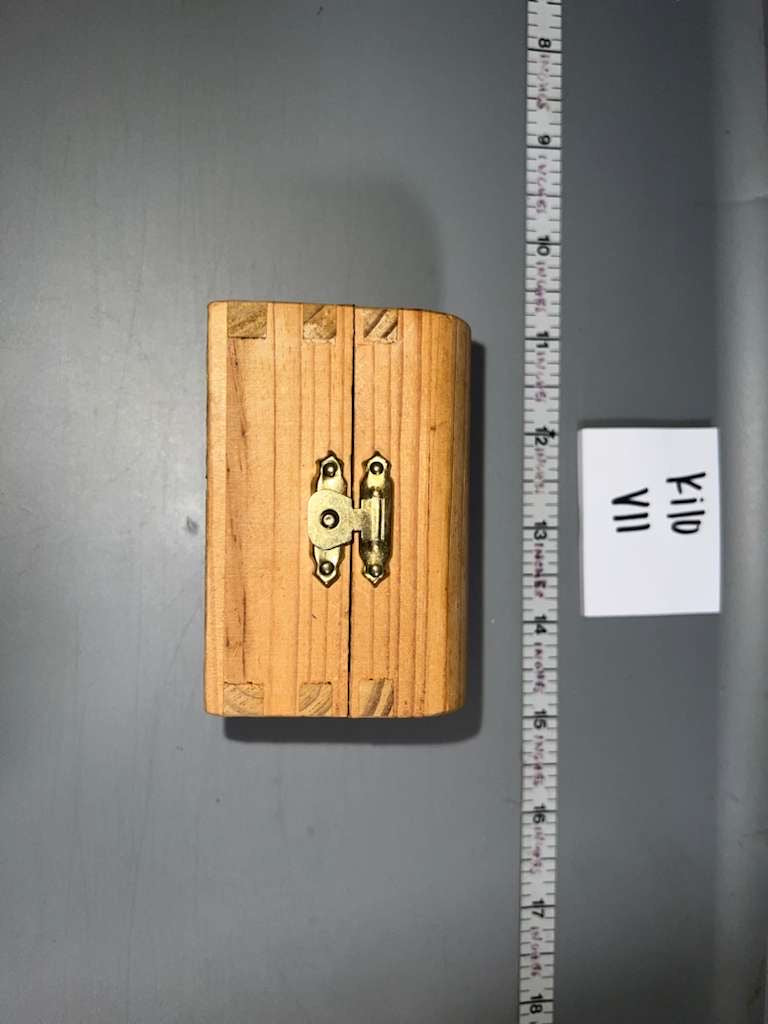 1:6 Scale Pirate Treasure Chest - Diorama Item