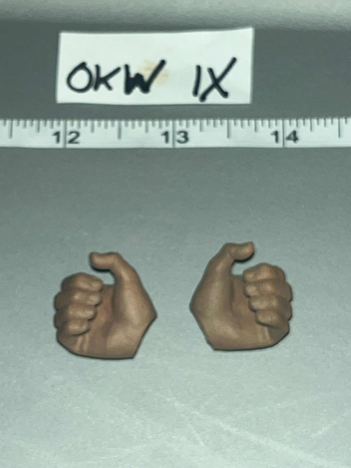 1/6 Scale World War One German Gripping Hands - Red Baron Facepool