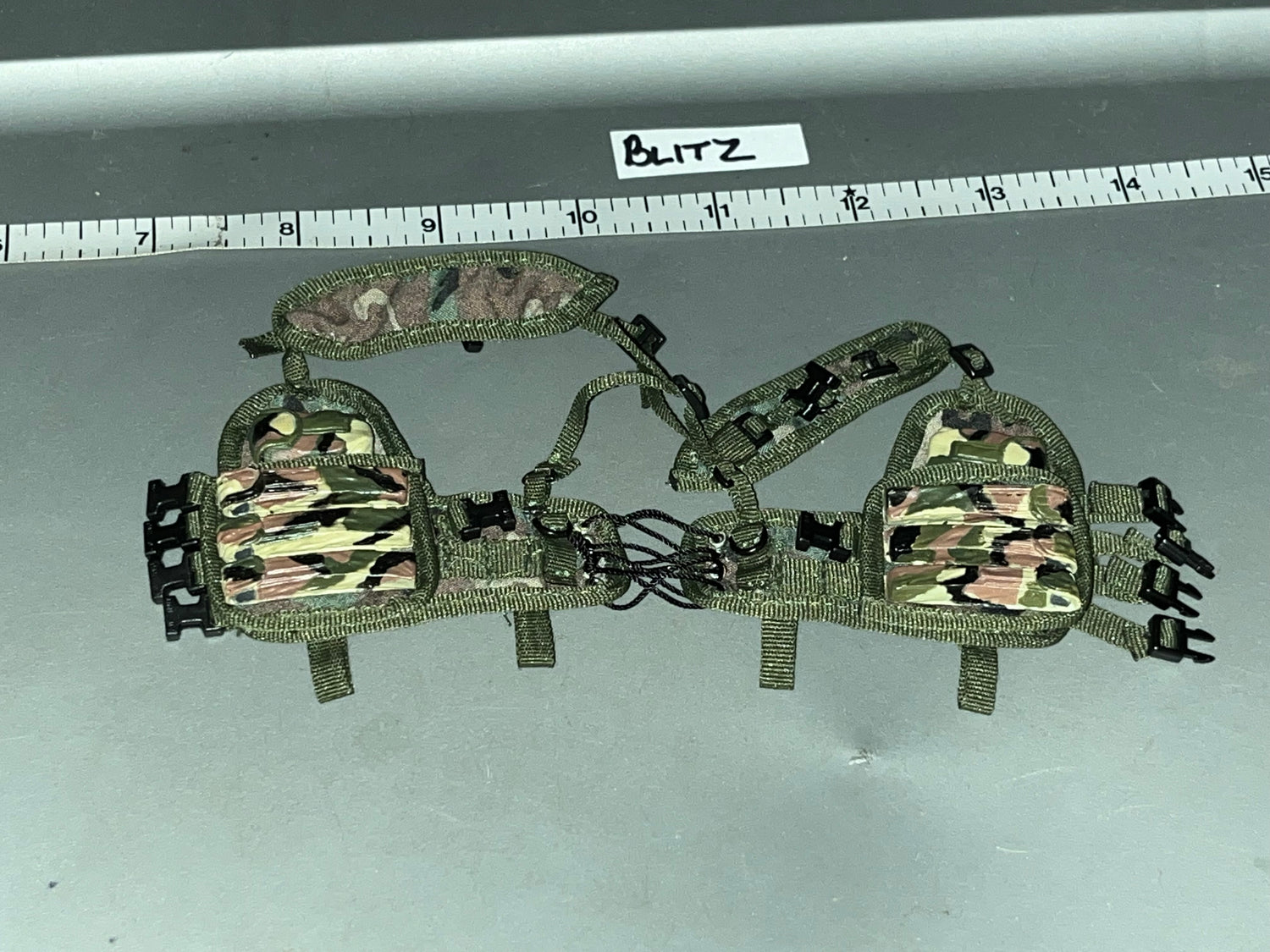 1/6 Modern Era Load Bearing Gear