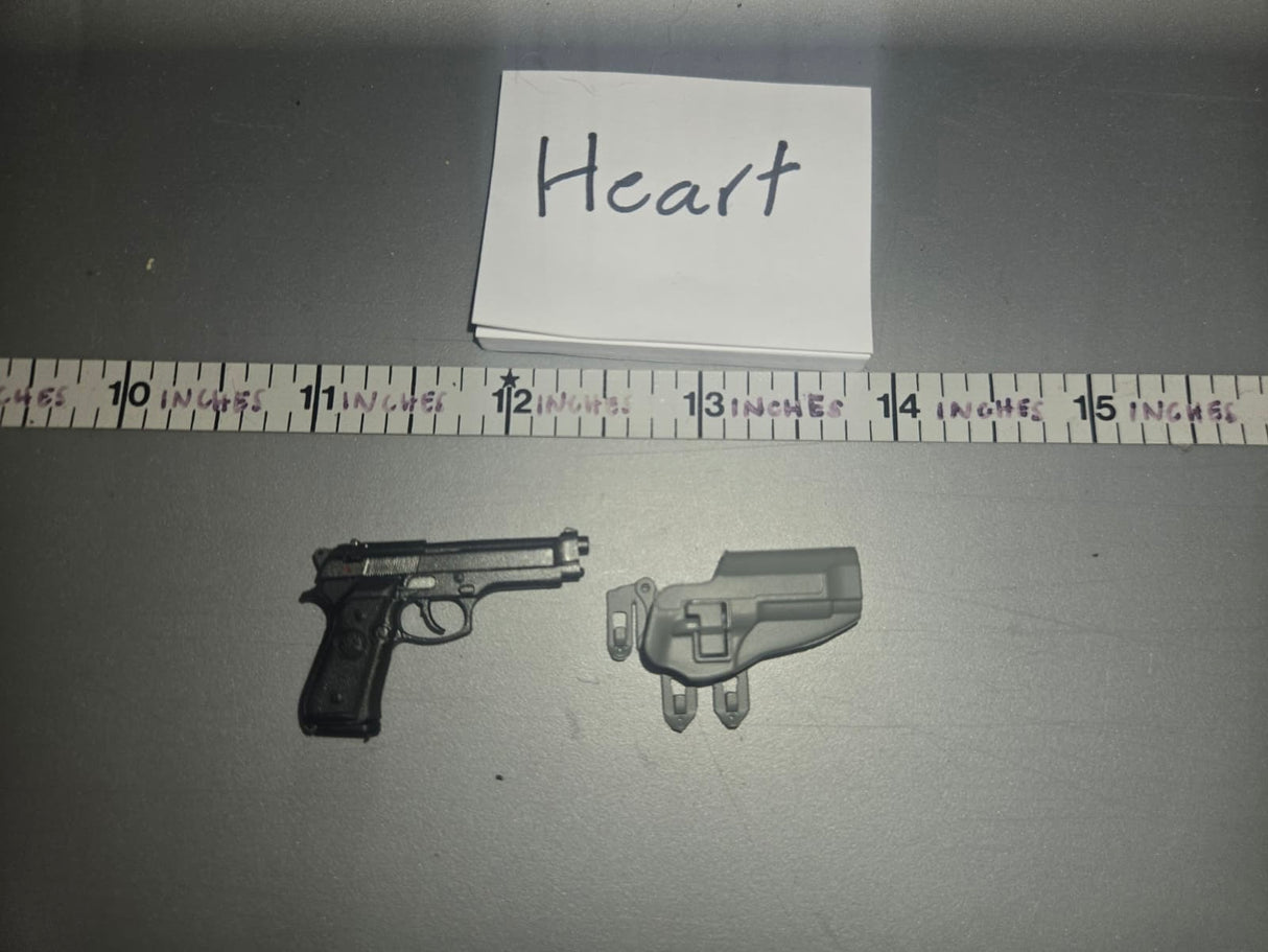 1/6 Scale Modern Pistol and Holster