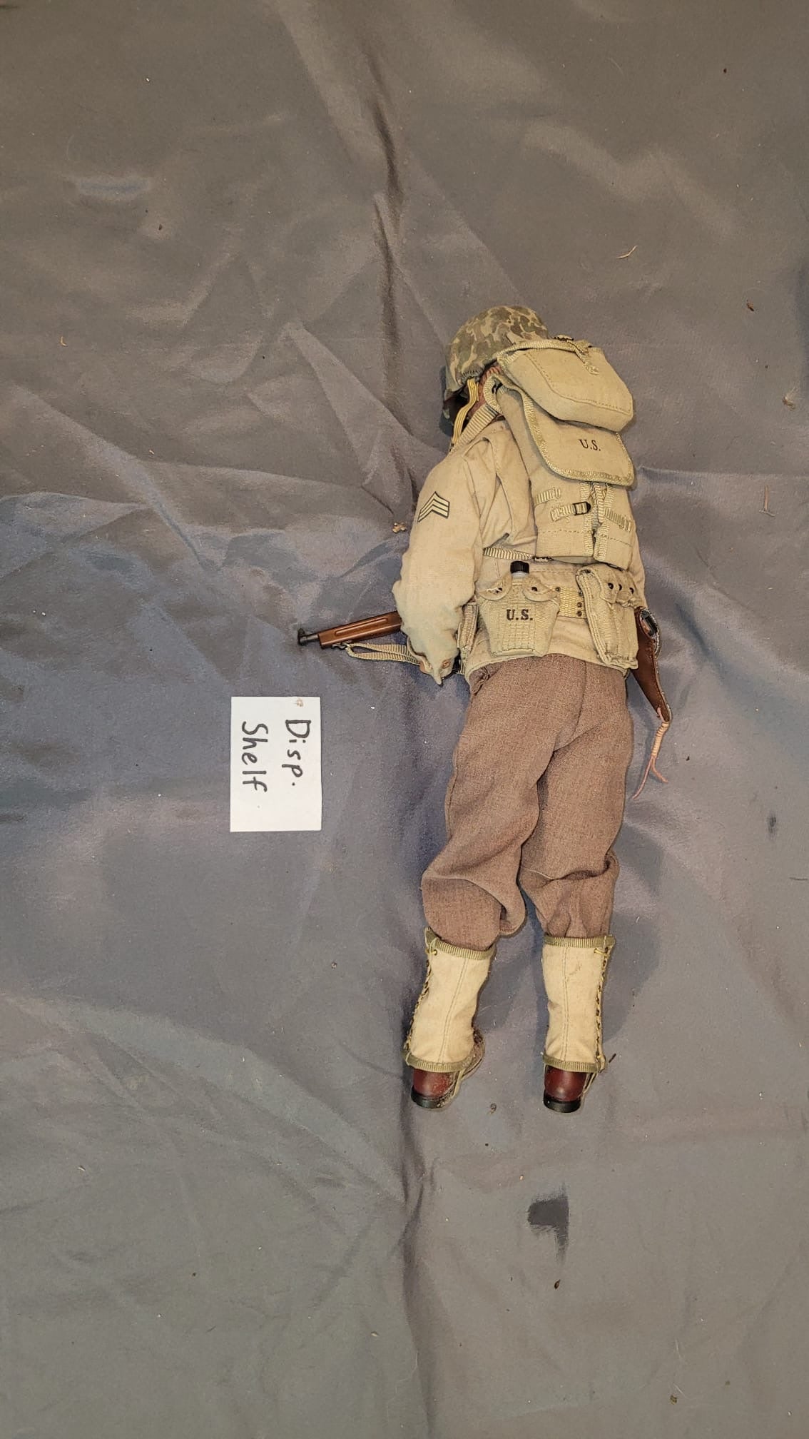 1:6 Scale WWII US Sgt Saunders  - Combat Dressed Figure - Dragon / Cyber Hobby
