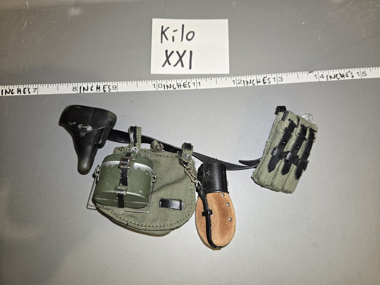 1/6 Scale WWII German Field Gear Lot