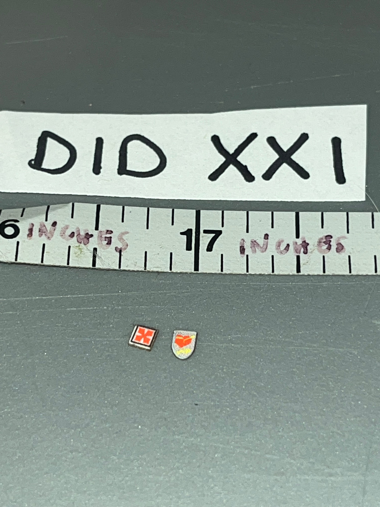 1/6 Scale DID WWII German Luftwaffe Pilot Erich Hartman Squadron Insignia