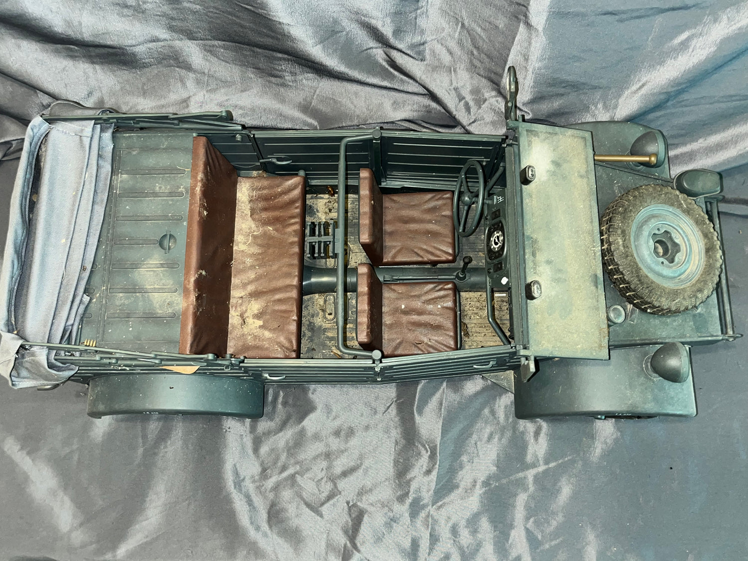 1/6 Scale WWII German Kubelwagon - Dragon - Weathered