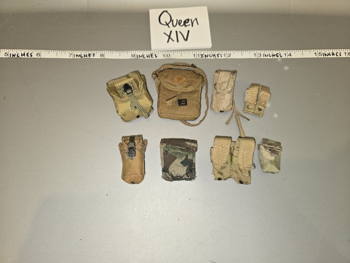1/6 Scale Modern Era Pouch Lot