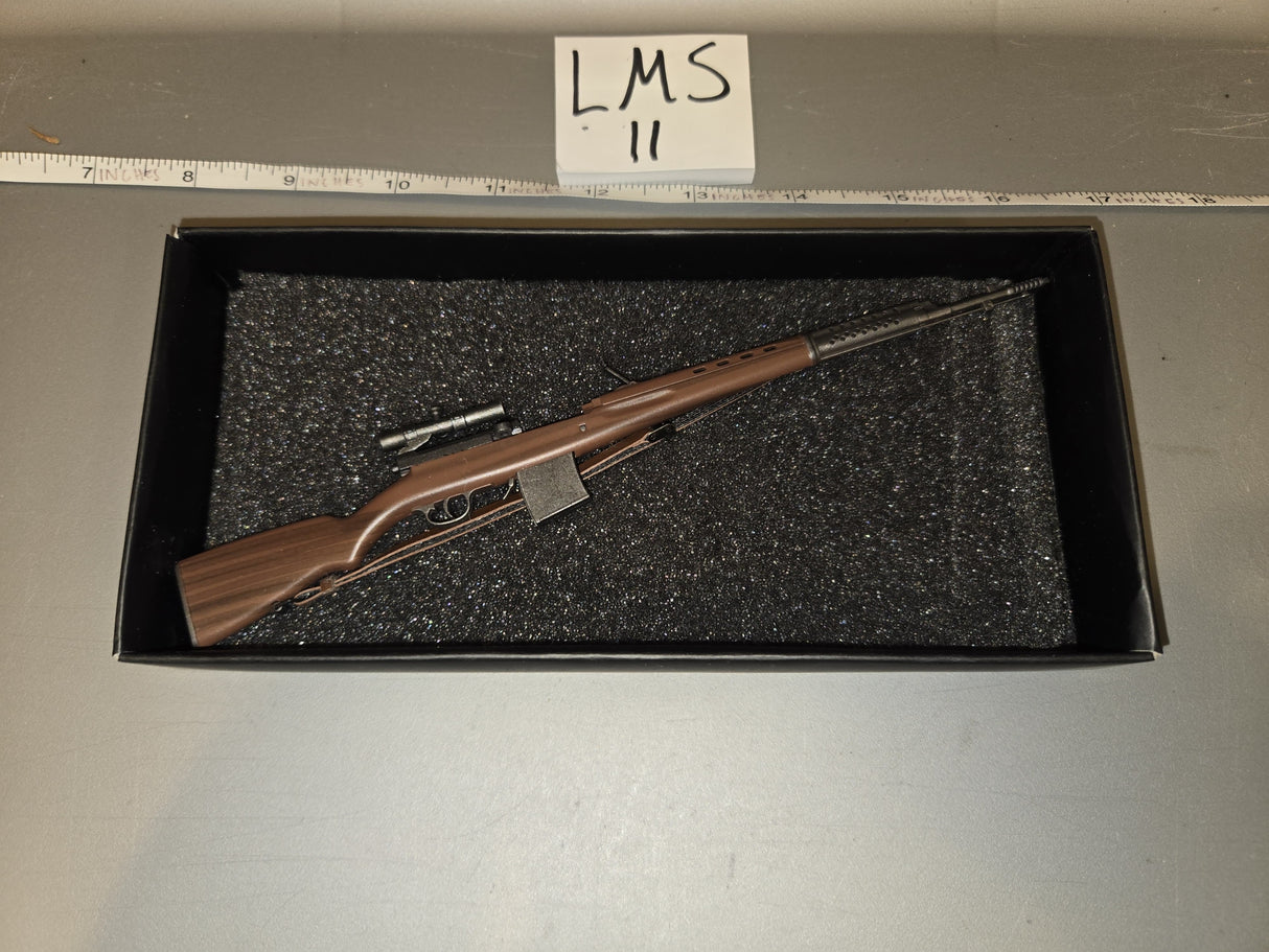 1/6 Scale WWII Russian SVT-40 Sniper Rifle