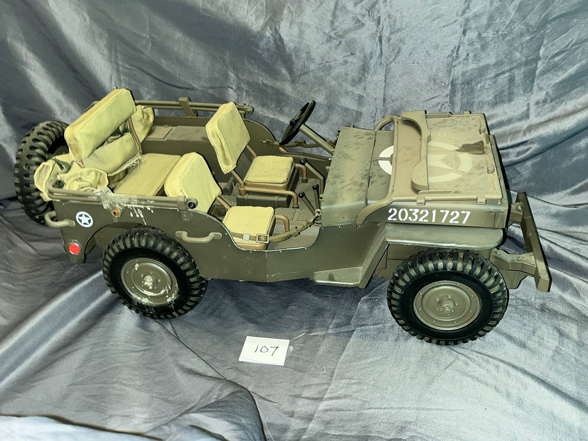 1/6 Scale WWII US Jeep - Ultimate Soldier - Weathered