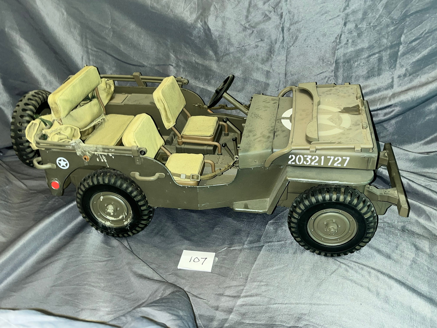 1/6 Scale WWII US Jeep - Ultimate Soldier - Weathered