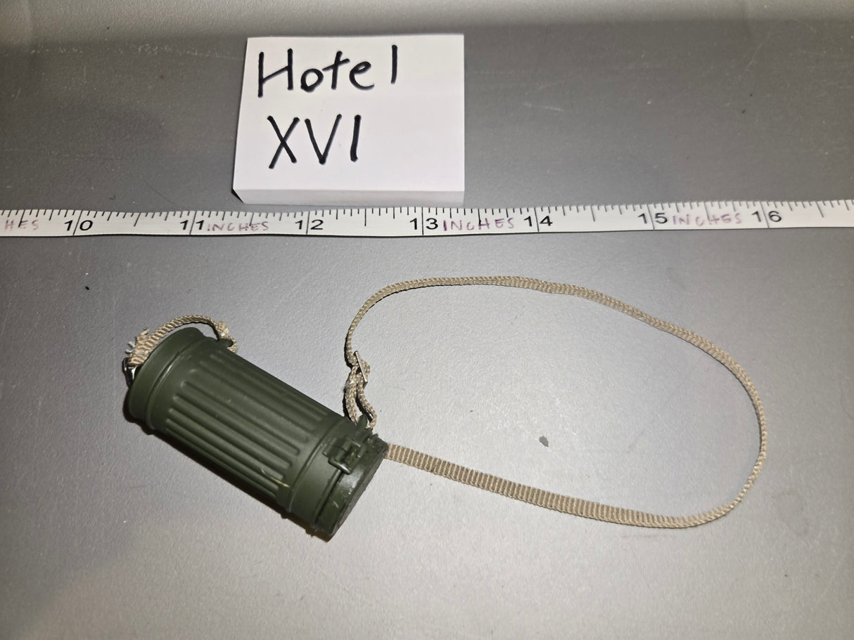 1/6 Scale WWII German Gas Mask Can