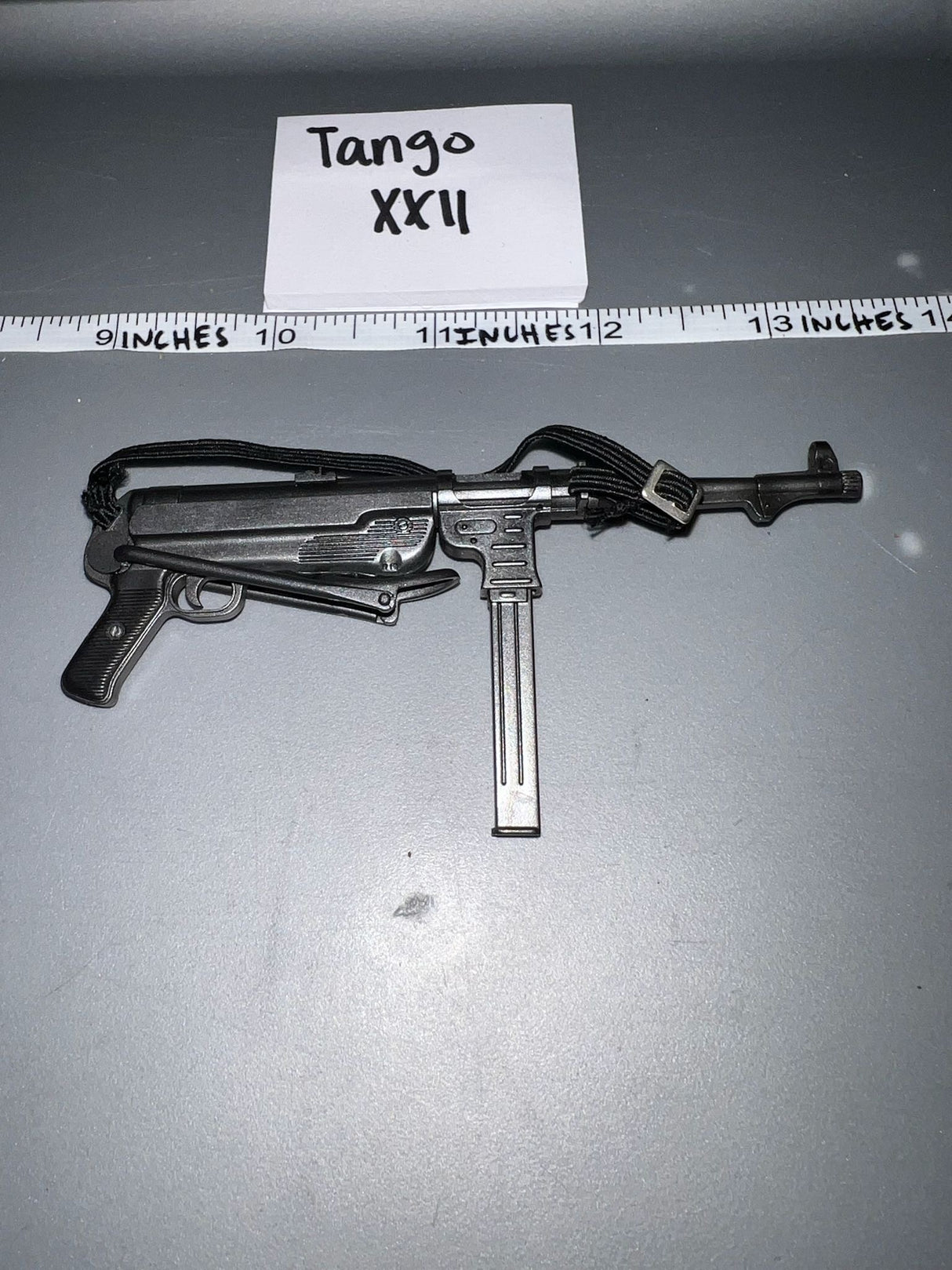 1/6 Scale WWII German MP-40