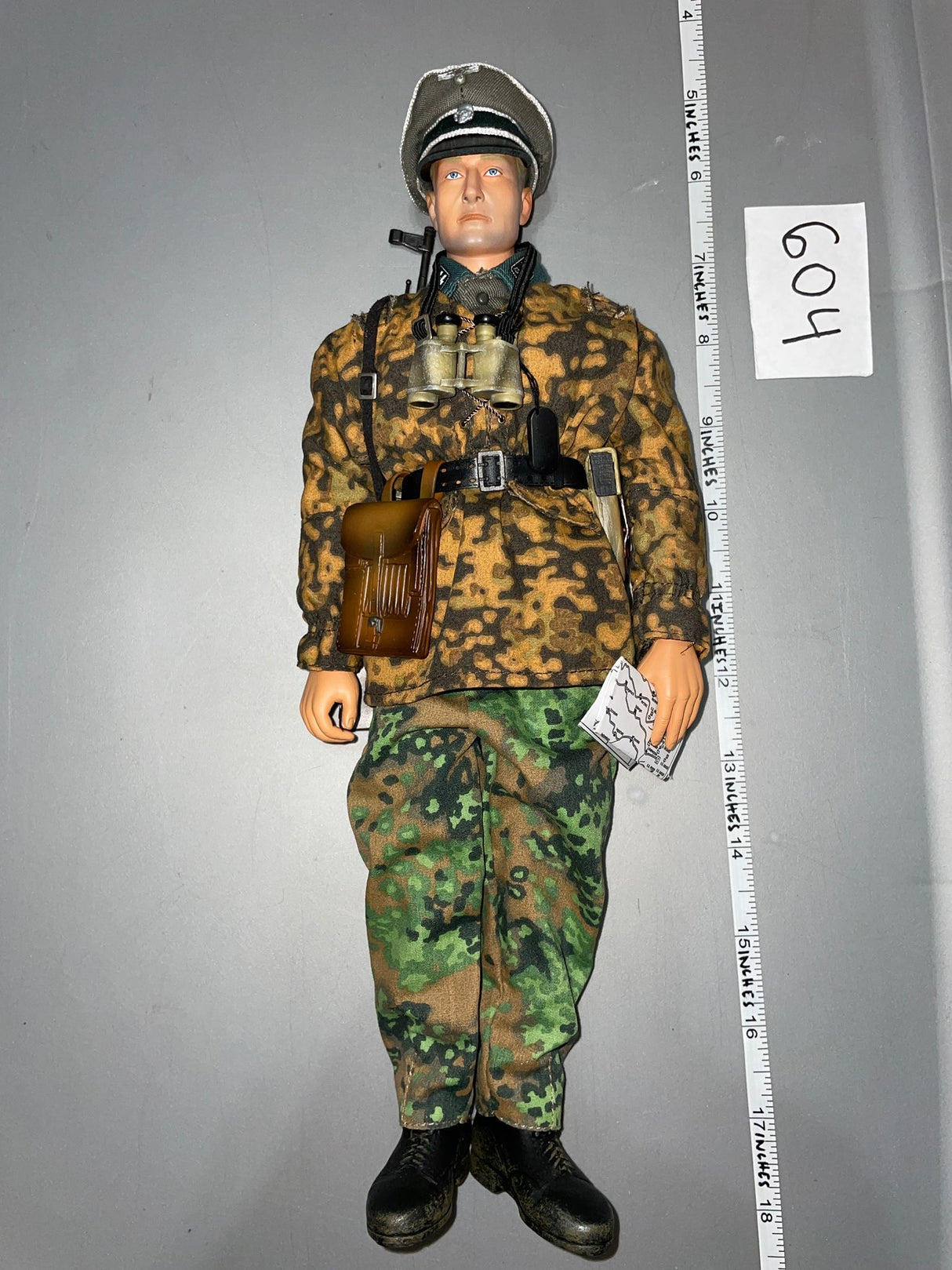 1:6 Scale WWII German Waffen Officer Dressed Figure - Dragon