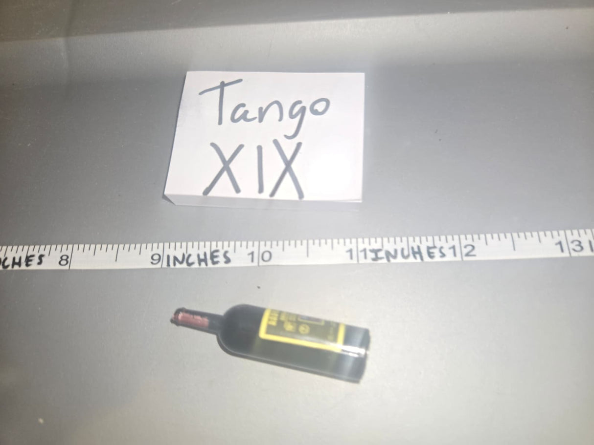 1:6 Scale WWII German Wine Bottle