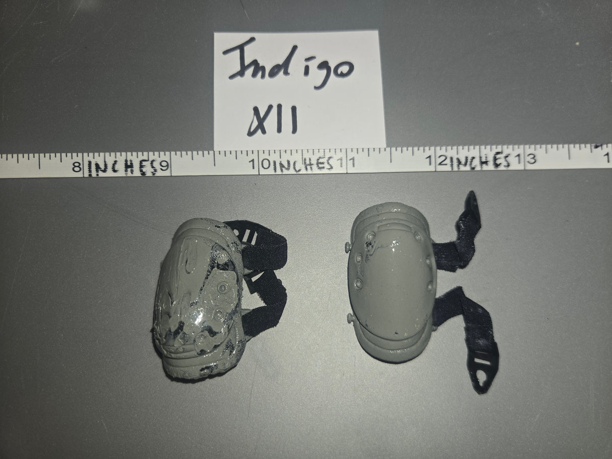 1/6 Scale Modern Knee Pads