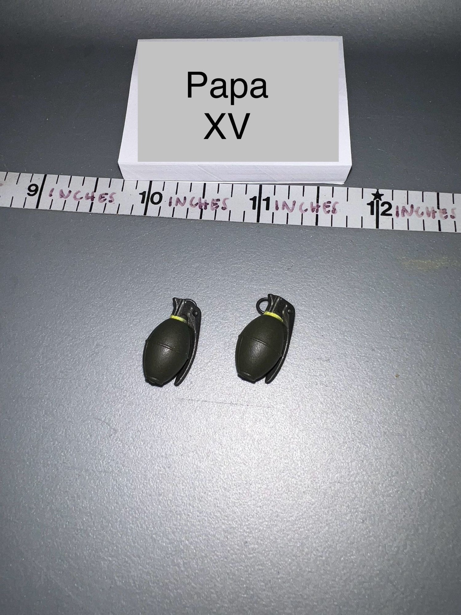 1/6 Scale Vietnam US Grenade Lot
