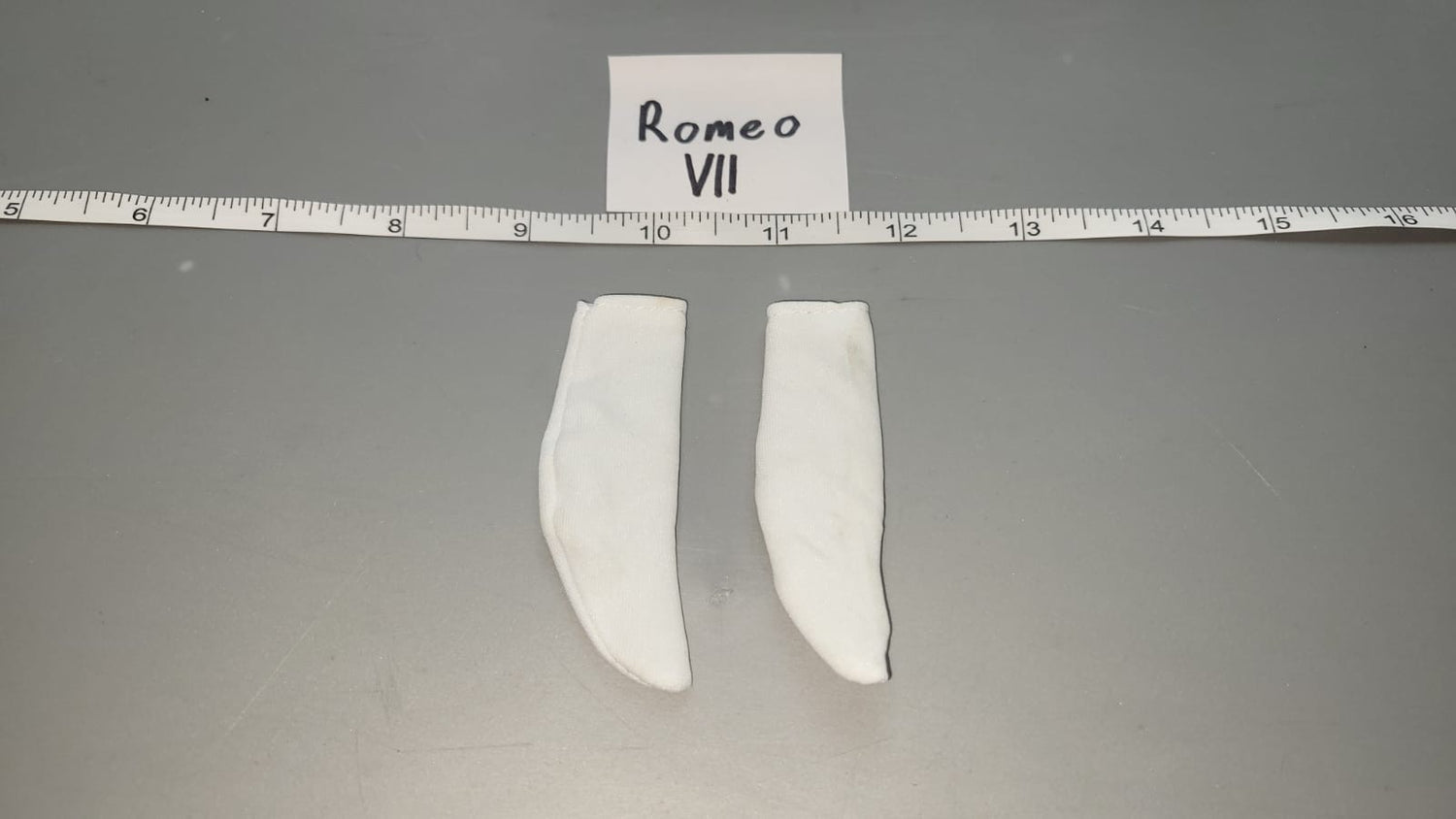1:6 Scale Modern Era White Socks