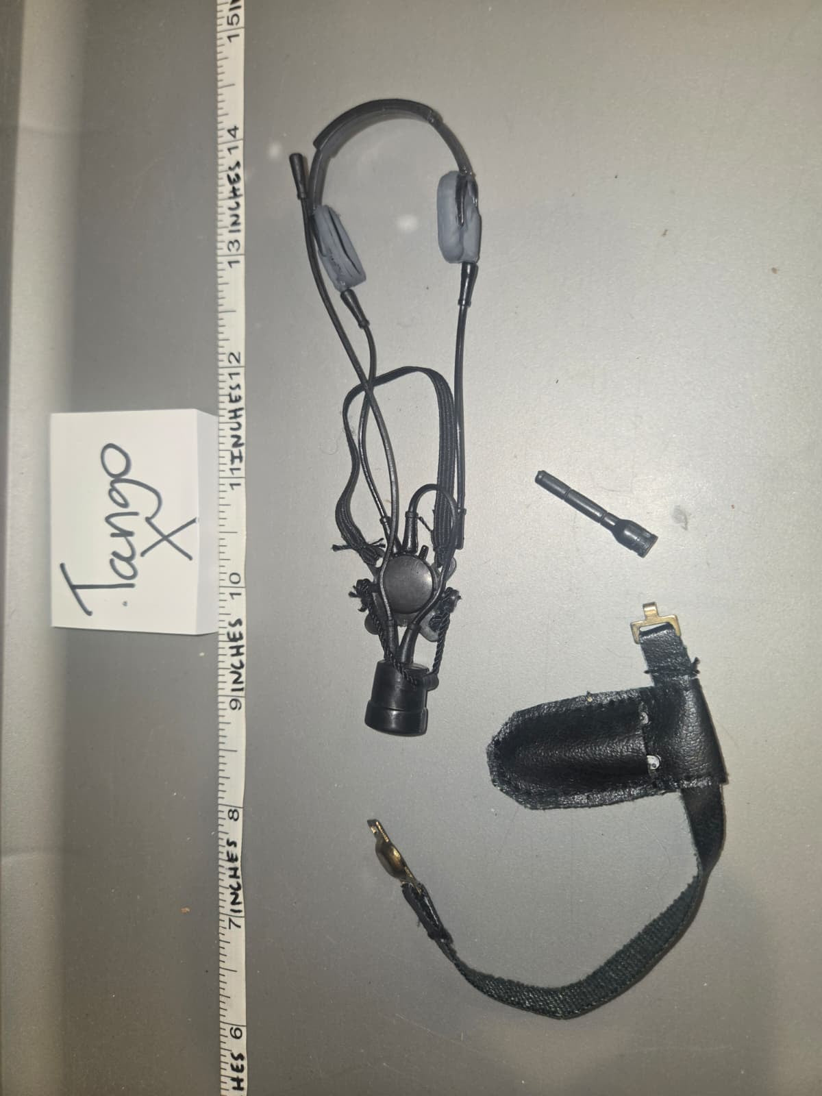 1/6 Modern Era Navy Ear Protection / Headphones