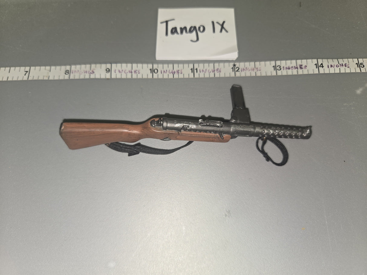 1:6 Scale WWII German MP-28 Submachine Gun