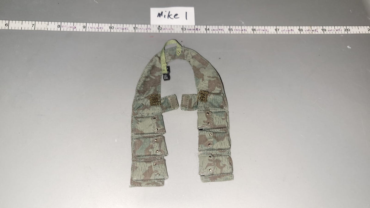 1:6 WWII German Fallschirmjager Ammunition Bandolier 101412